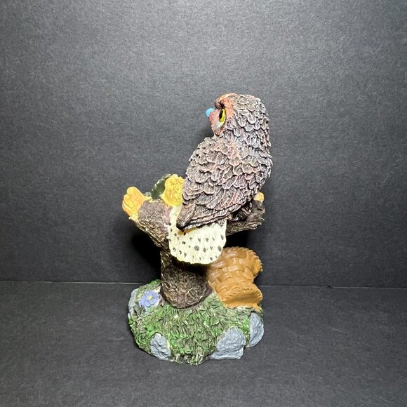 Decorative Rustic Resin Owl Perched on a Tree Stump w/ Floral Basket Figurine 5" - Picture 3 of 6